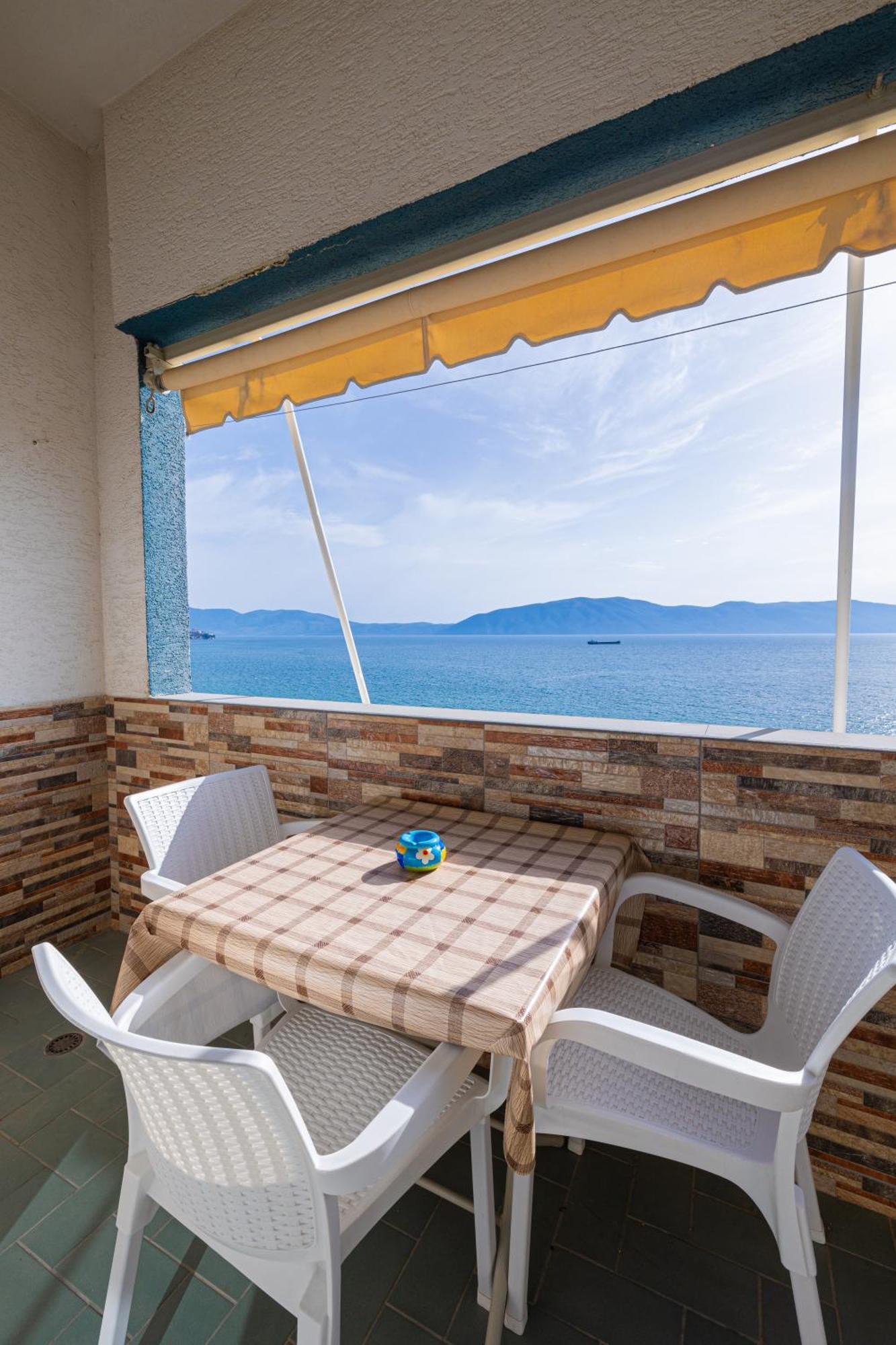 Vlorë Lucas Apartments Rental מראה חיצוני תמונה